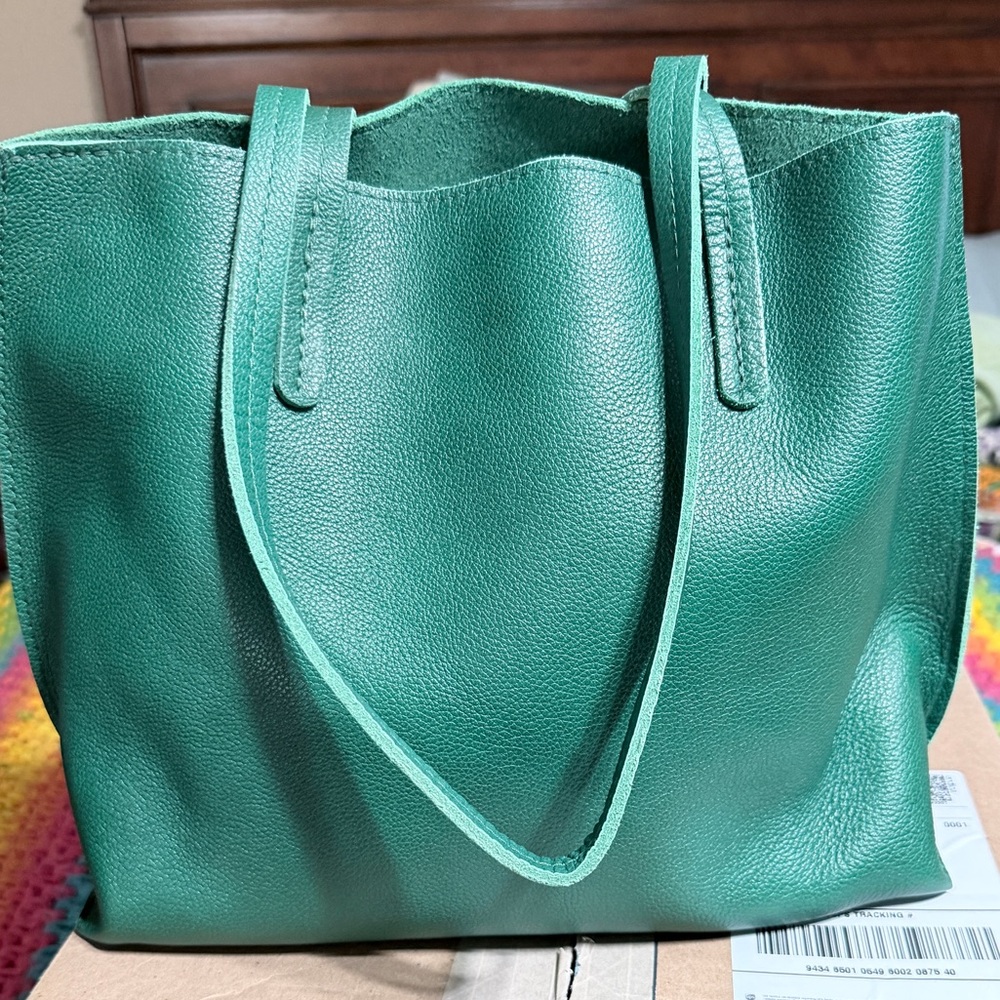 Portland Leather Bacalar Green Medium Tote Bag